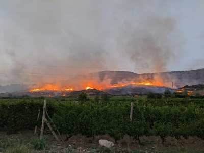 Խոշոր հրդեհ Վայոց ձորի մարզում. հրդեհաշիջմանը մասնակցել են 29 հրշեջներ եւ 40 բնակիչներ