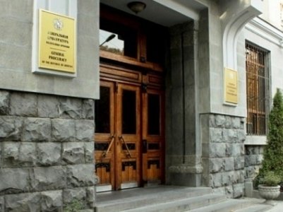 Дело об убийстве Погоса Погосяна охранником Роберта Кочаряна в 2001 г отправлено на повторное производство