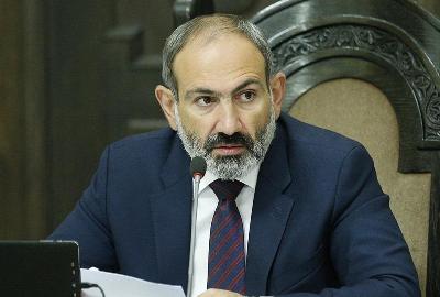 «Իրատես». Արարատ Միրզոյանը, որը լուրջ կամուջներ էր կապել Ծառուկյանի հետ, ստիպված էր եղել «քֆուր» ուտել Նիկոլի մոտ