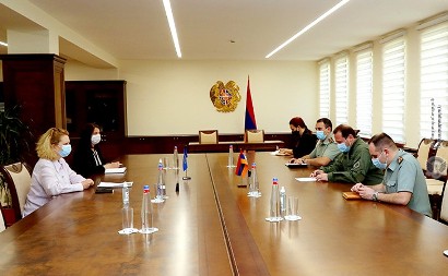 Armenia MOD receives outgoing Council of Europe Office head