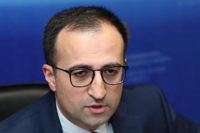 «Իրատես». Արսեն Թորոսյանը մասնավոր ԲԿ-ներն իր «կուրացիայի» տակ է առնում. «Դա խաղ ու պար չէ»