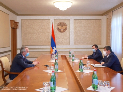 Արայիկ Հարությունյանն ընդունել է Հայաստանի ամերիկյան համալսարանի փոխնախագահ Աշոտ Ղազարյանին