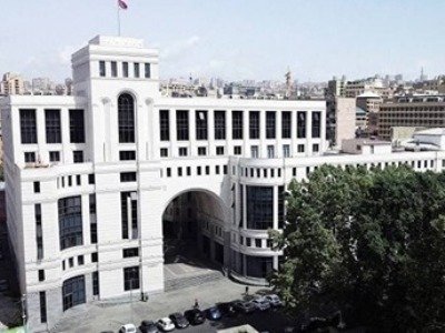 Armenian MFA: Sale of arms to Azerbaijan is deadly in nature