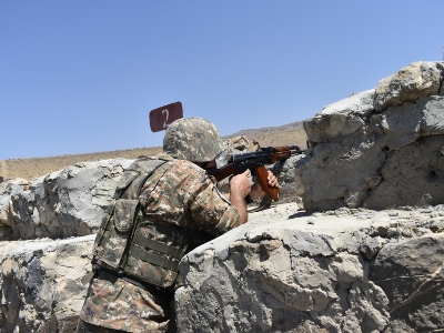 3-րդ զորամիավորման բոլոր զորամասերի զորացրման ենթակա զինծառայողները դիմել են՝ խնդրելով դադարեցնել զորացրումները. խոսնակ