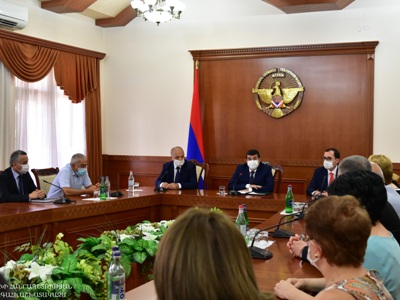 Բացառել բոլոր տեսակի կոռուպցիոն երեւույթները. Արցախի նախագահը ներկայացրել է առողջապահության նոր նախարարին