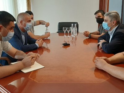 Նախարարի պաշտոնակատարն ու Հունան Պողոսյանը քննարկել են 8 մլն եվրո բյուջեով ծրագրի իրագործումը Սյունիքում