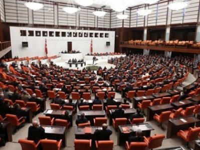 Թուրքիայի խորհրդարանը կքվեարկի օրինագծի շուրջ, որով կարող է արգելափակվել Facebook-ը, Twitter-ն ու YouTube-ը