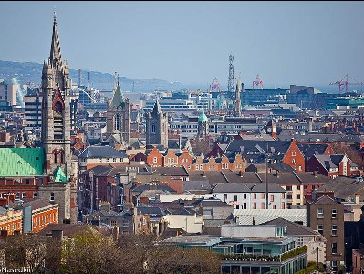 Statues of ancient Egyptian slaves dismantled in Dublin