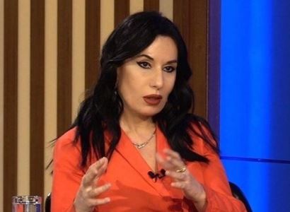 Սեւ կարապի տեսությունը. Նաիրա Զոհրաբյան