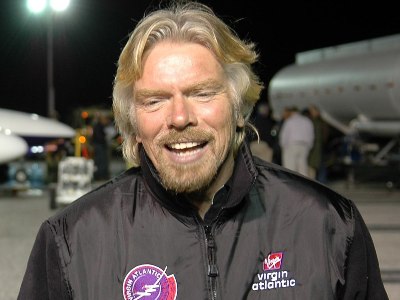 Ричард Брэнсон может совершить первый полет в космос уже в начале следующего года