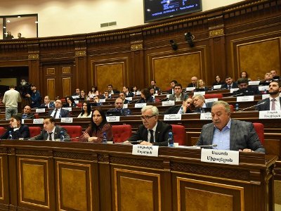«Ժողովուրդ». «Իմ քայլը» որոշել է «բերման ենթարկել» ԿԳՄՍ նախարարին, բազմաթիվ հարցեր կան կուտակված
