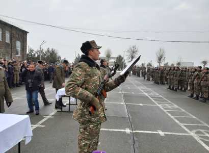 Նորակոչիկների ծնողները չեն կարողանա ներկա լինել երդման արարողությանը. հայտարարություն
