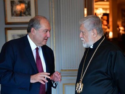 Armenian president: Consolidation will be a strong support to overcome the crisis in Lebanon