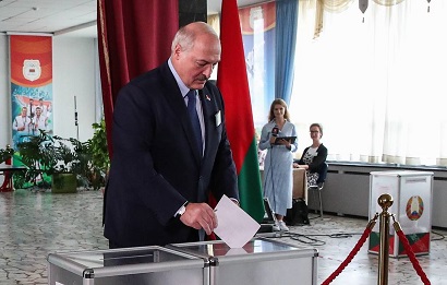 CEC: Lukashenko winning presidential elections in Belarus