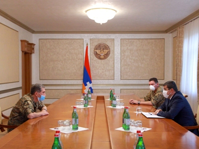 Artsakh President receives Armenia army general staff chief