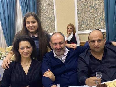 Նիկոլ Փաշինյանը մասնակցել է քավոր դստեր հարսանիքին. «Հրապարակ»