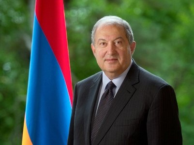 Президент Армении уходит в отпуск