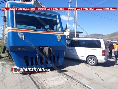 Passenger electric train transporting Russia delegates and Mercedes collide in Armenia's Sevan