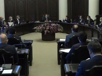 Министр здравоохранения Армении не участвует в заседании Правительства