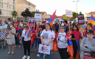 Ֆրանսիական Դեսինում հայ ցուցարարների վրա Գորշ գայլերի հարձակումներից հետո 4 անձ ձերբակալվել է. եղել են երկաթե ձողերով