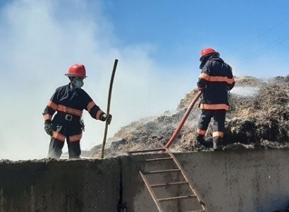 Խոշոր հրդեհ Կամո գյուղում. ժամանել է 3 մարտական հաշվարկ. Մարմանը ներգրավվել են 2 տրակտոր եւ 5 ինքնաթափ