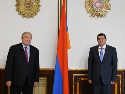 Արմեն Սարգսյանը հեռախոսազրույց է ունեցել Արցախի նախագահ Արայիկ Հարությունյանի հետ