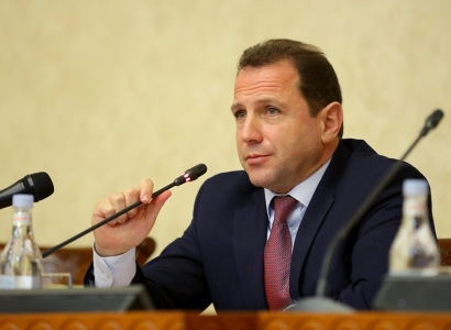 Mediamax.am: Armenia defense minister ready to meet with Azerbaijani counterpart in Moscow