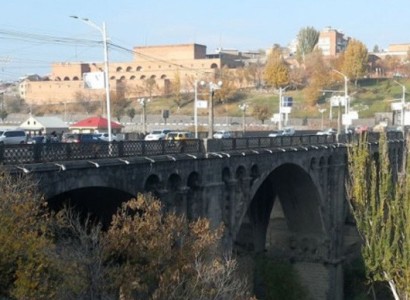 Քաղաքացին փորձել է ցած նետվել «Հաղթանակ» կամրջից. Փորձը կանխվել է