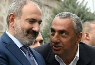 «Հրապարակ». Հատուկ Լֆիկի «հագով» օրենք են «կարում». Փաշինյանը «գժվում» է նրա համար