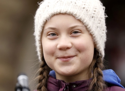 Greta Thunberg holds protest outside Swedish Parliament