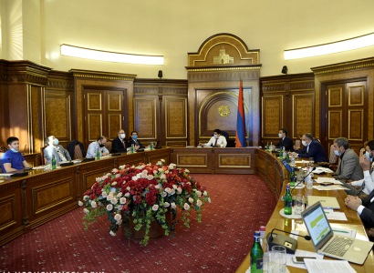 Armenia Professional Commission on Constitutional Reforms holds regular session