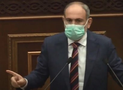 Փաշինյան. Շփման գծի հյուսիսարեւելյան եւ հարավարեւելյան ուղղություններում կատաղի մարտեր են ընթանում