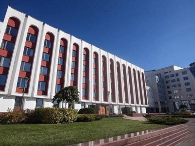 Ոչ միայն կոչ ենք անում, այլեւ ՀՀ-ին ու Ադրբեջանին անկեղծորեն խնդրում ենք ռազմական գործողությունները դադարեցնել․ Մինսկ