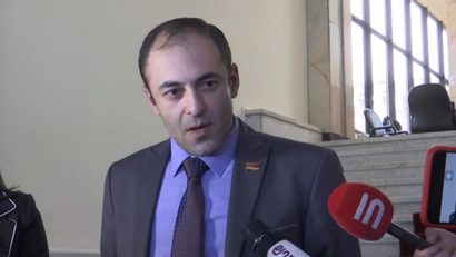 Председатель НС Армении выступил с заявлением об отставке депутата от правящего блока «Мой шаг»