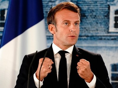 Макрон заявил о наличии доказательств участия исламистов из Турции в боях в Карабахе