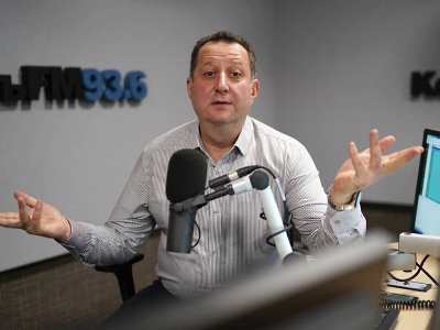«Կոմերսանտ». ԼՂ-ում մարտական գործողությունները հանկարծ անսպասելիորեն վերածվեցին գերտերությունների դաշինքի ստեղծման
