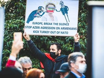 Belgium-Armenians calling on Europe to act for peace in Nagorno-Karabakh (PHOTOS)