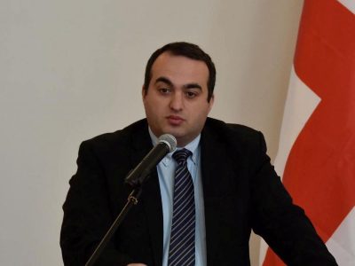 Грузия опровергает ввоз оружия в Азербайджан через свою территорию