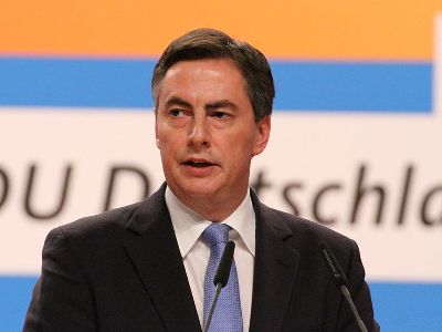 Депутат Европарламента: Из всех территориальных споров на постсоветском пространстве карабахский конфликт самый опасный