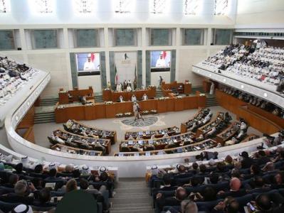 Парламент Кувейта одобрил решение эмира, объявившего наследным принцем шейха Машааля