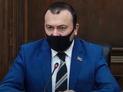 «Процветающая Армения»: Решение карабахского конфликта необходимо обсуждать за столом переговоров