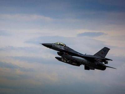Алиев признал присутствие турецких истребителей F-16 в Азербайджане