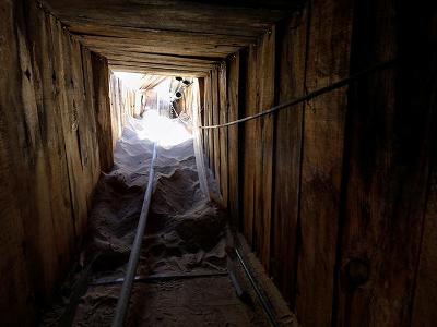 На центральном рынке Мехико обнаружены наркотоннели