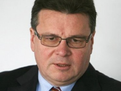 Глава МИД Литвы выразил надежду на прекращение огня в Нагорном-Карабахе