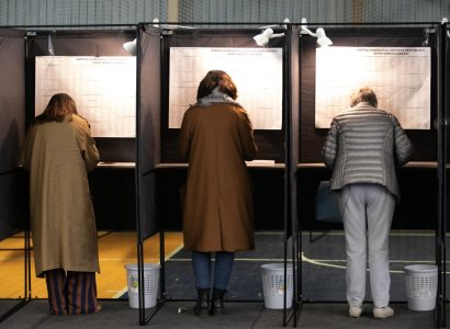 В Литве проходят парламентские выборы в условиях пандемии коронавируса
