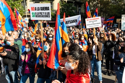«Հրաժարվել քաղաքական չեզոքությունից». Կատալոնիայի հայությունը պահանջում է ճանաչել Արցախը (ֆոտո)