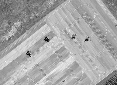 На одной из авиабаз в Азербайджане обнаружены шесть истребителей F-16
