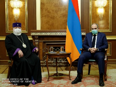 Վարչապետ Փաշինյանը հանդիպում է ունեցել Ամենայն Հայոց Կաթողիկոսի հետ