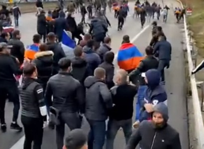 Посольство Армении во Франции осуждает нападение на мирных демонстрантов армянского происхождения