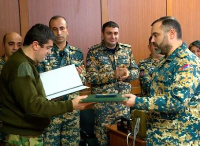 Директору ГСЧС Арцаха Карену Саркисяну присвоено звание генерал-майора спасательной службы